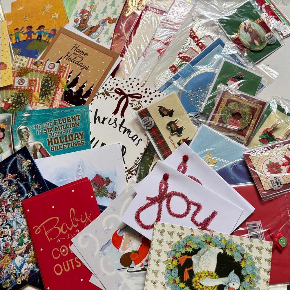 Mystery Christmas Holidays Greeting Cards Set of 20